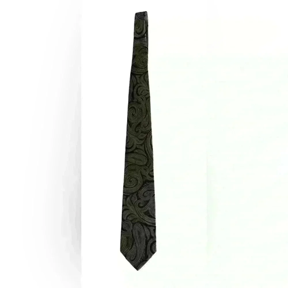 Michael Kors Paisley 100% silk Men’s tie